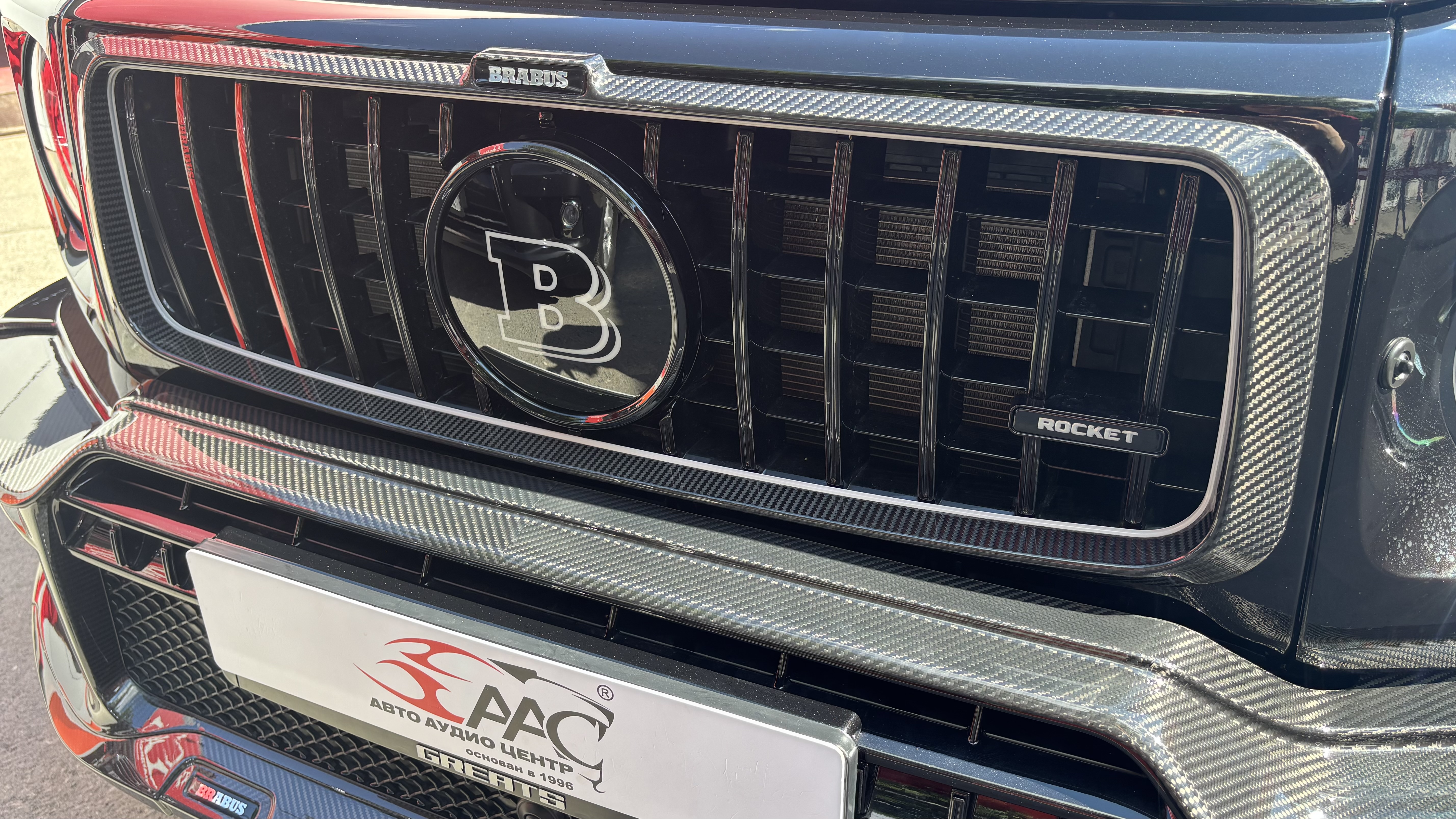 BRABUS 900 Rocket Edition 9