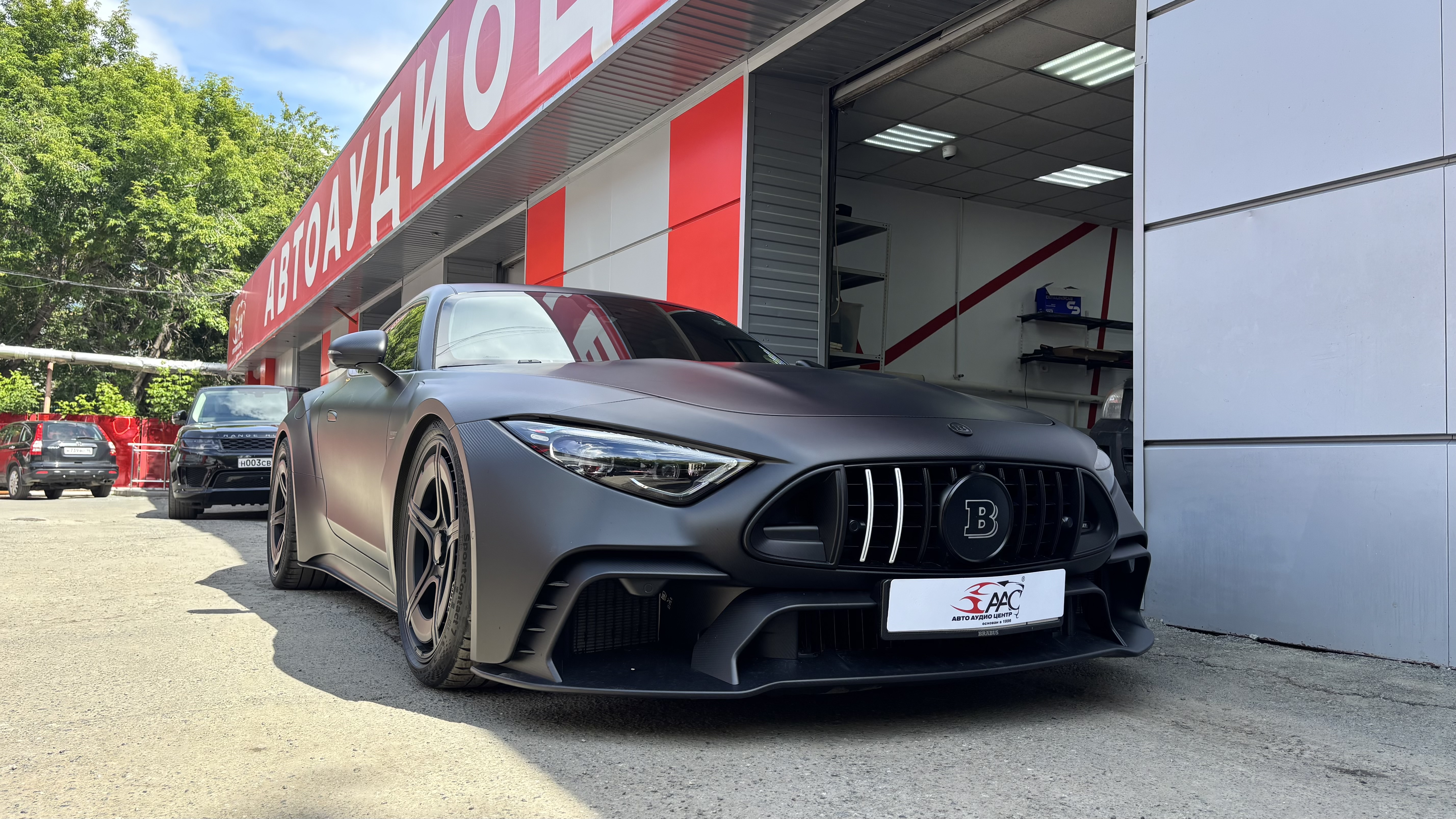 Mercedes-Benz AMG GT 4