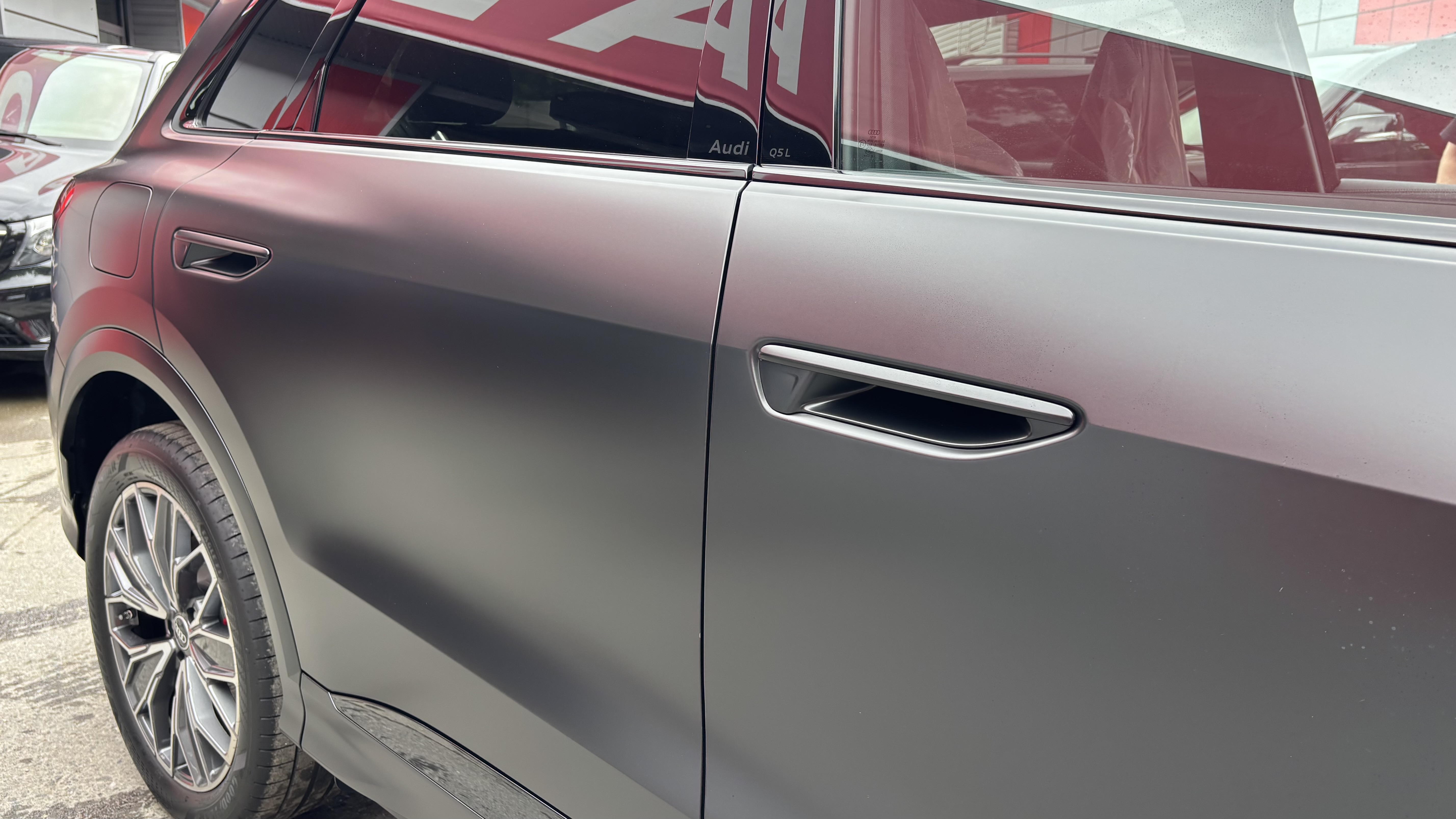 Audi Q5 матовый полиуретан 3