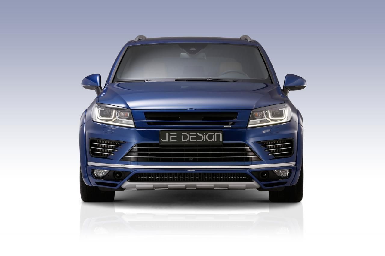 VW Touareg 2016 г.в R-line