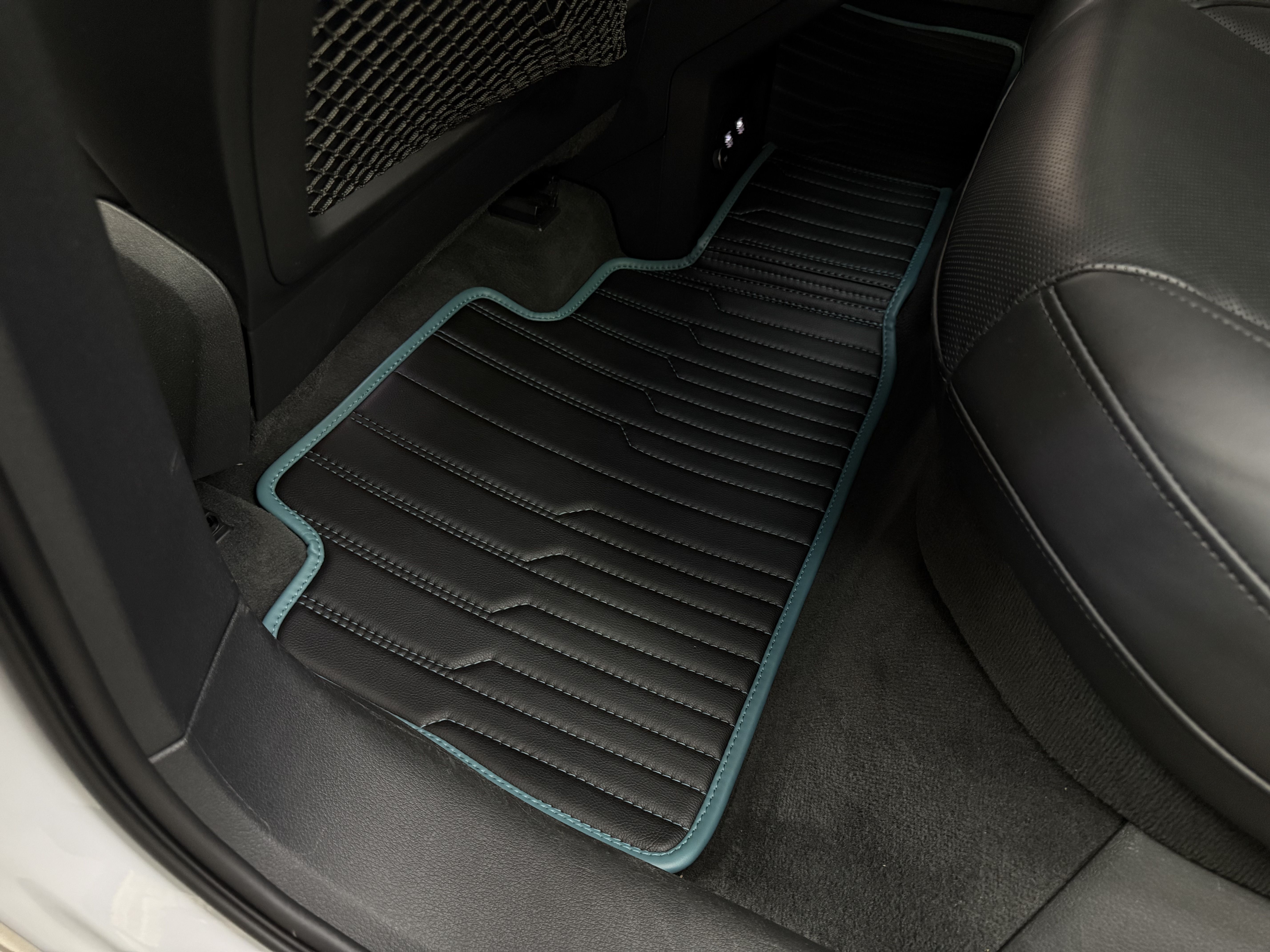 Ковры Audi e-tron 4