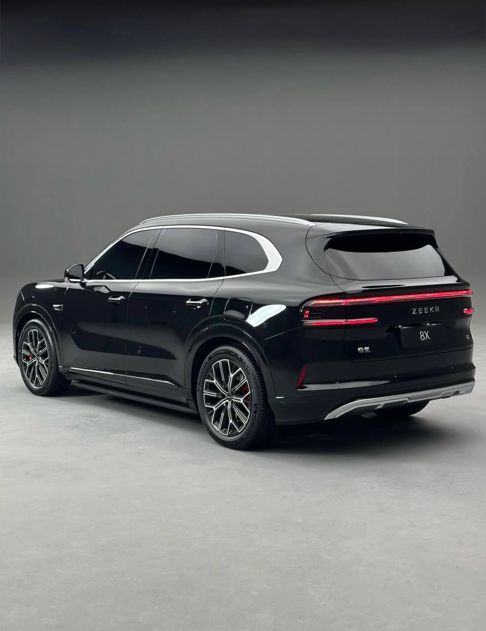 Zeekr 8X 5