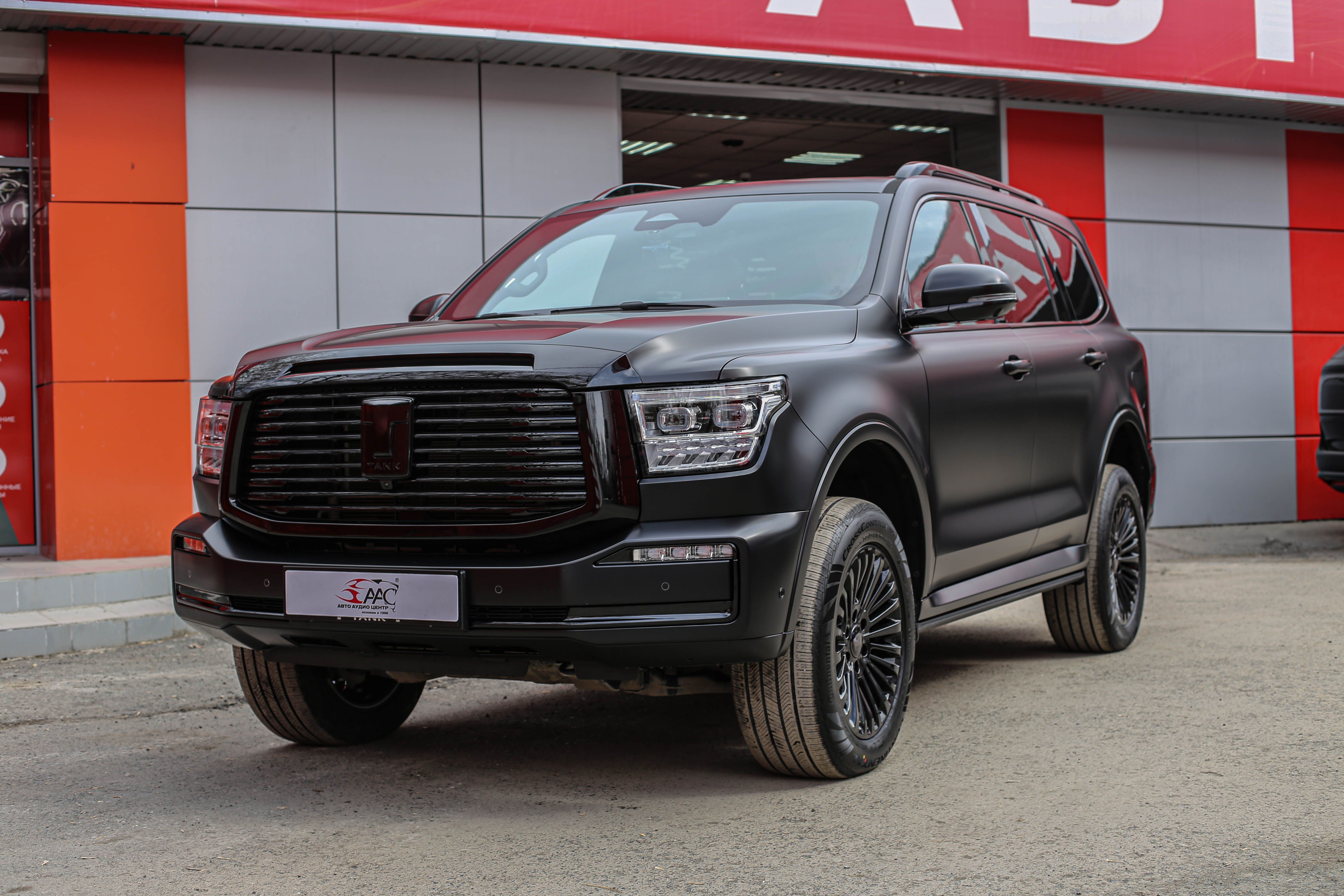 TANK 500 стильное обновление 1