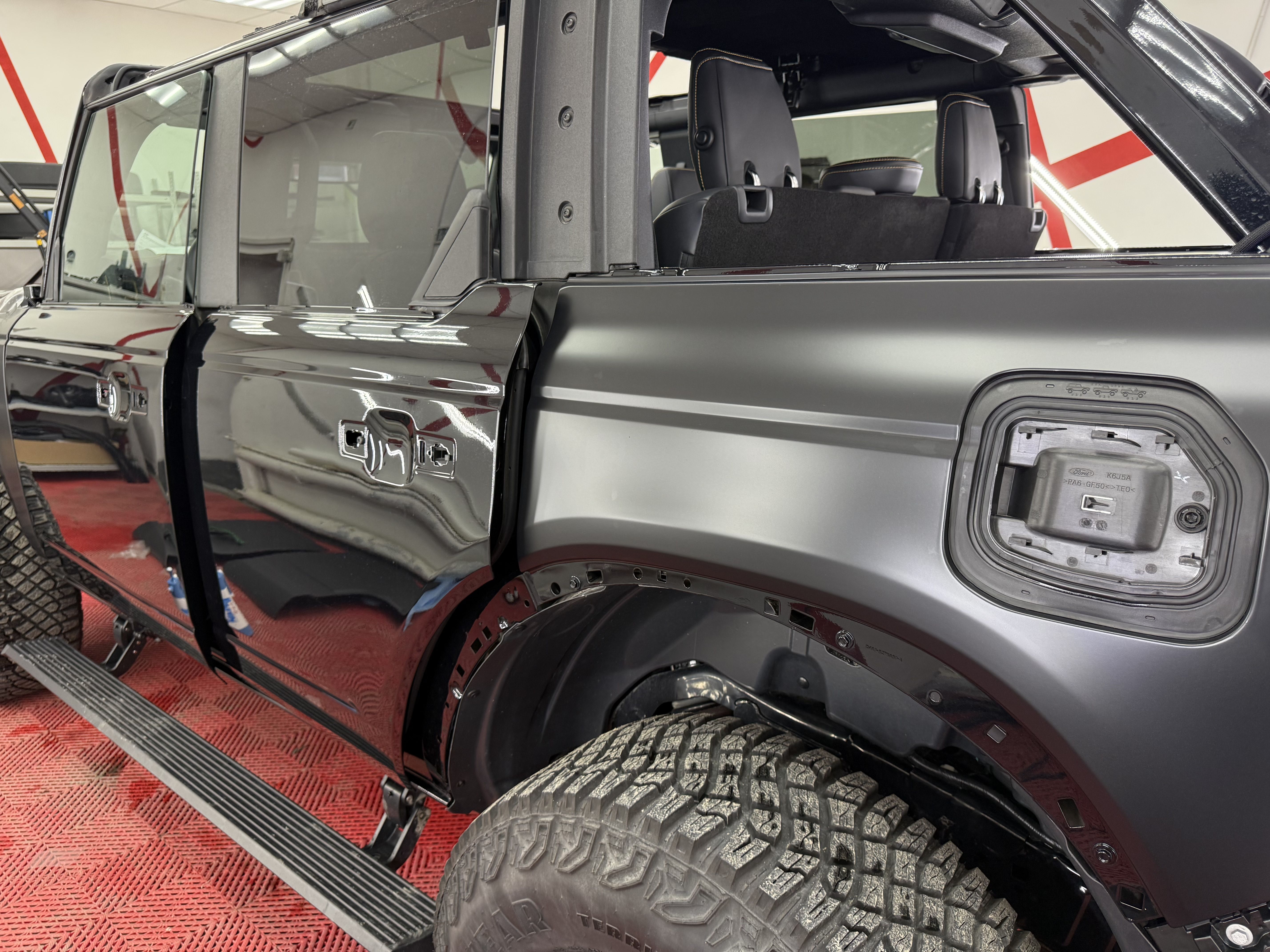 Ford Bronco оклейка 8