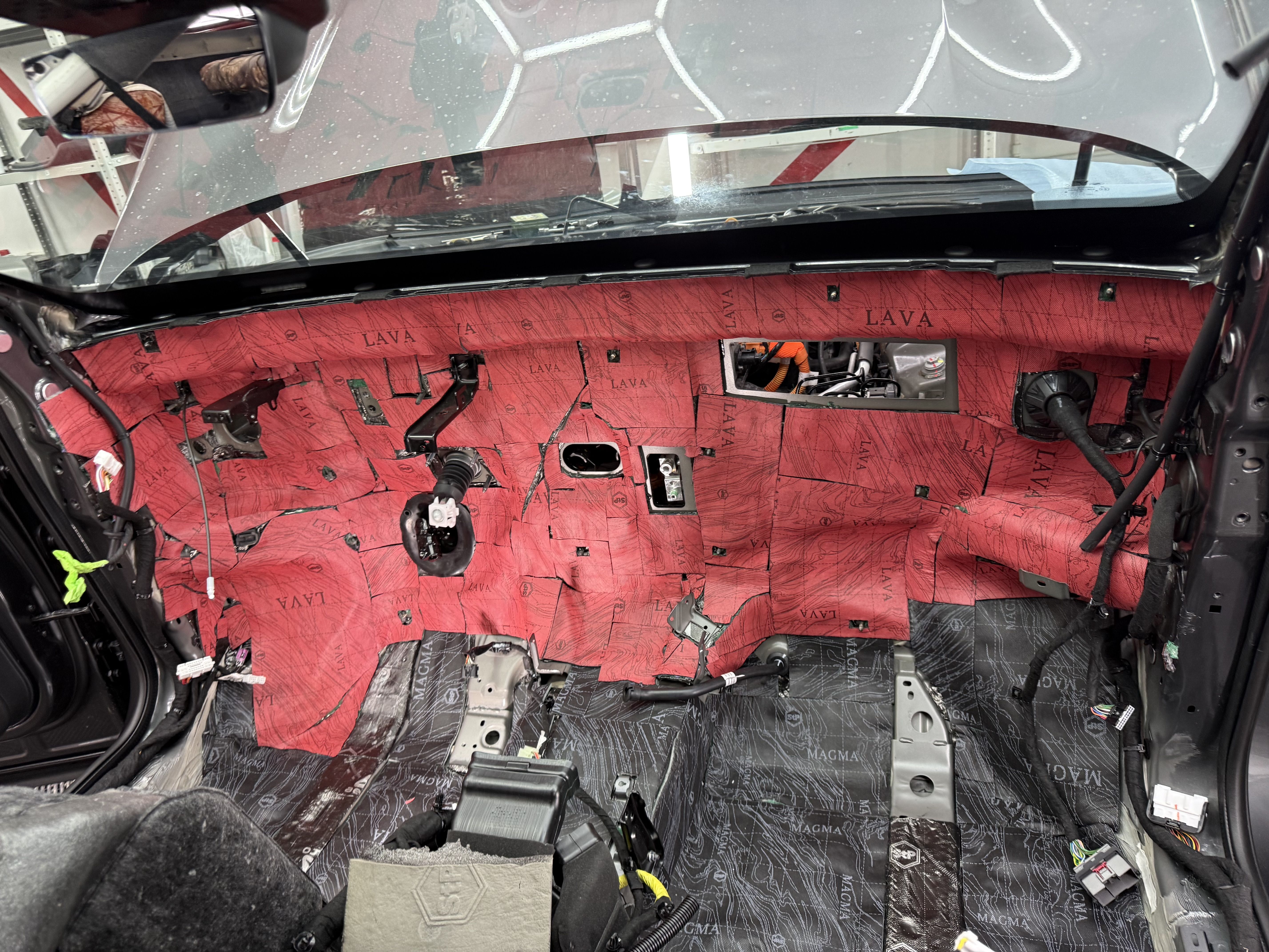 Шумоизоляция Voyah Free 5