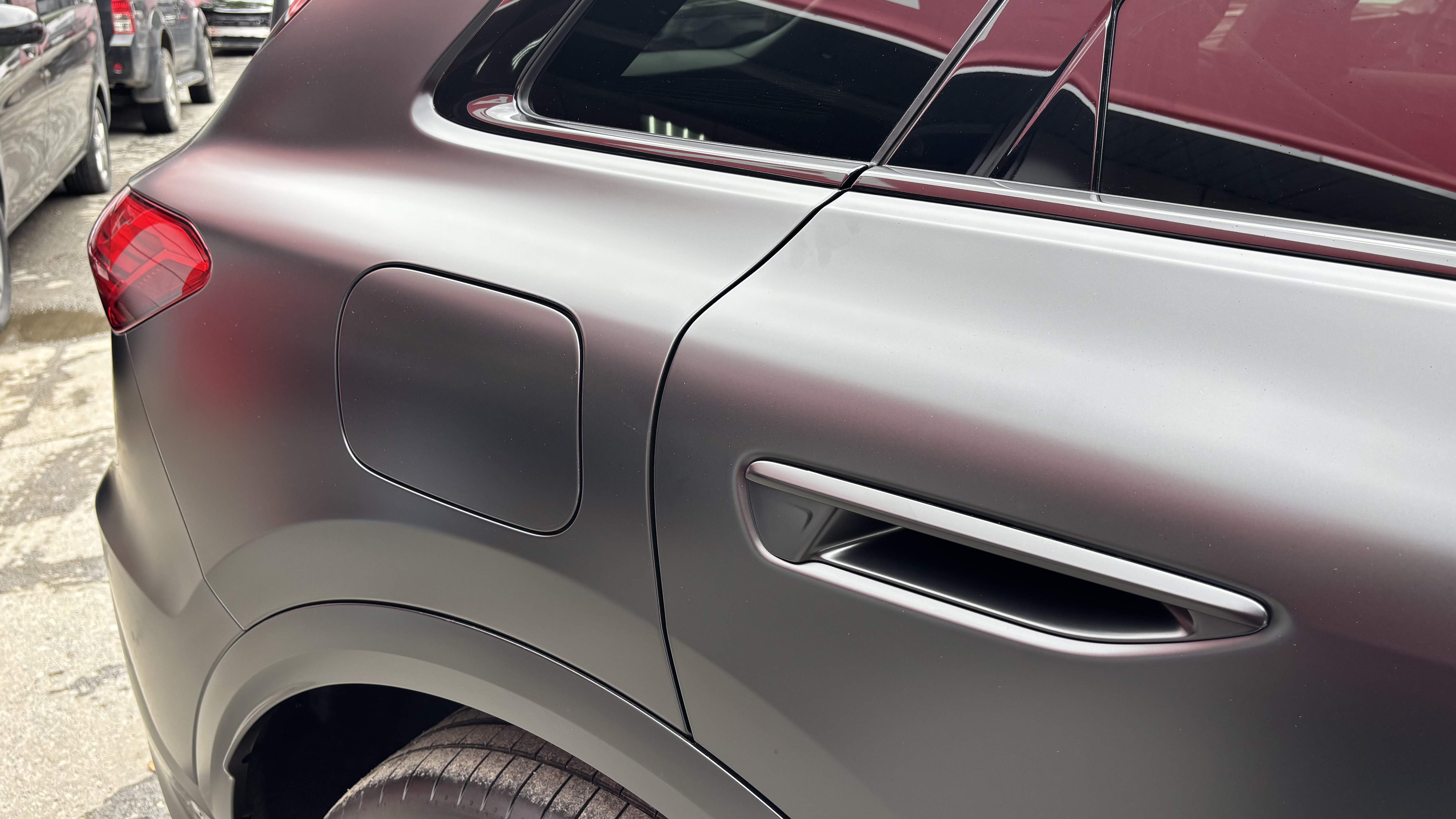 Audi Q5 матовый полиуретан 2