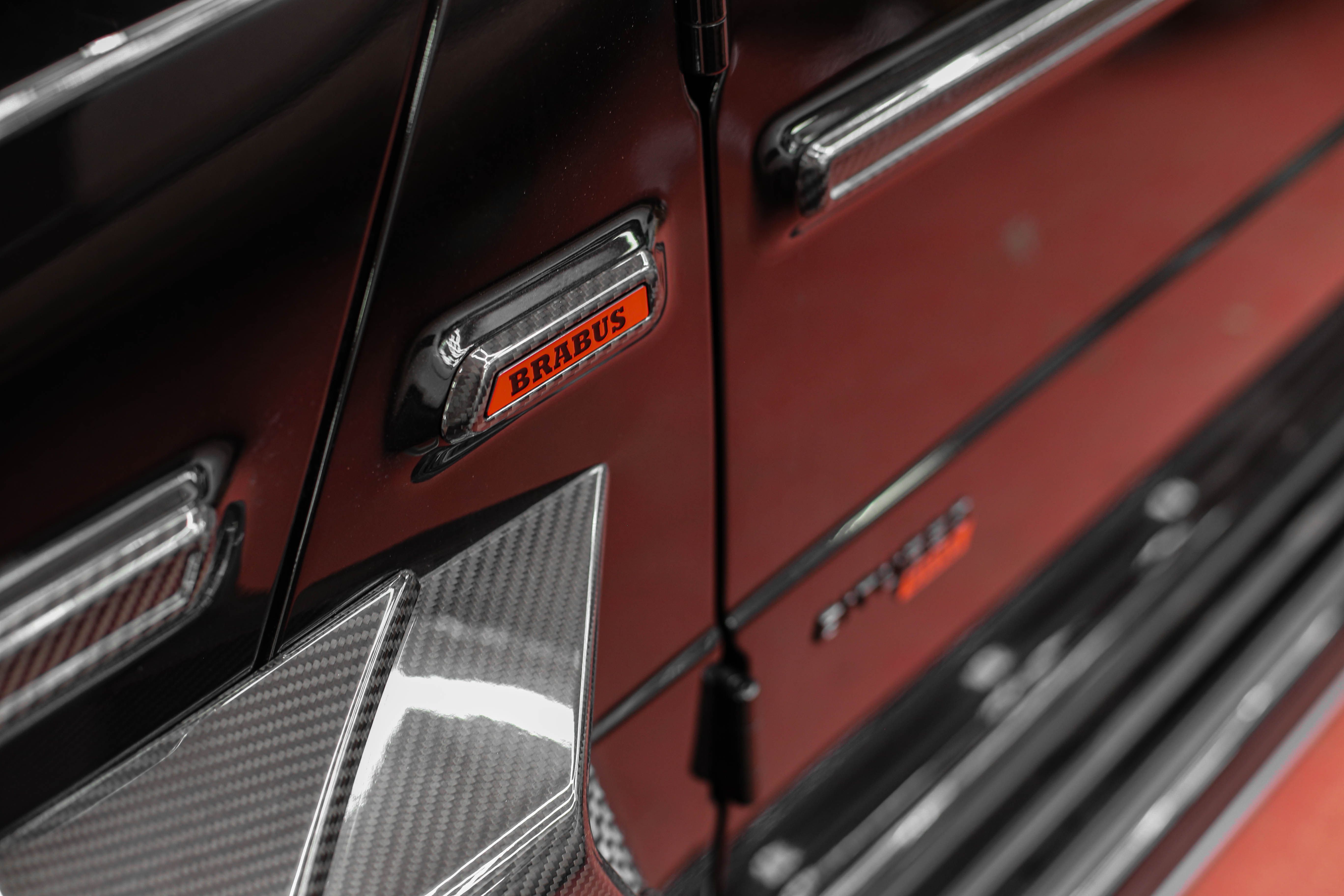 Пороги BRABUS 11