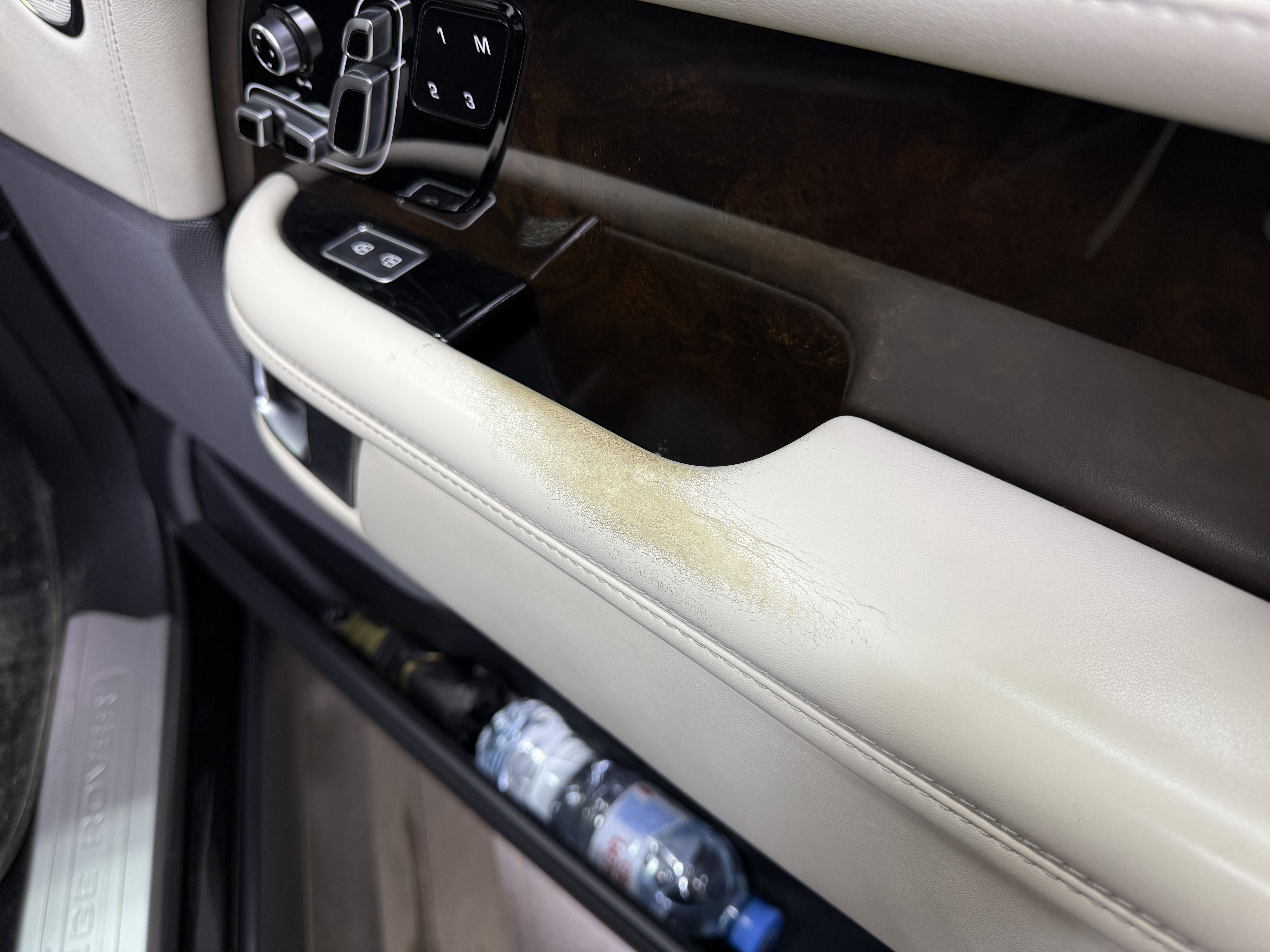 Реставрация кожи Range Rover 2