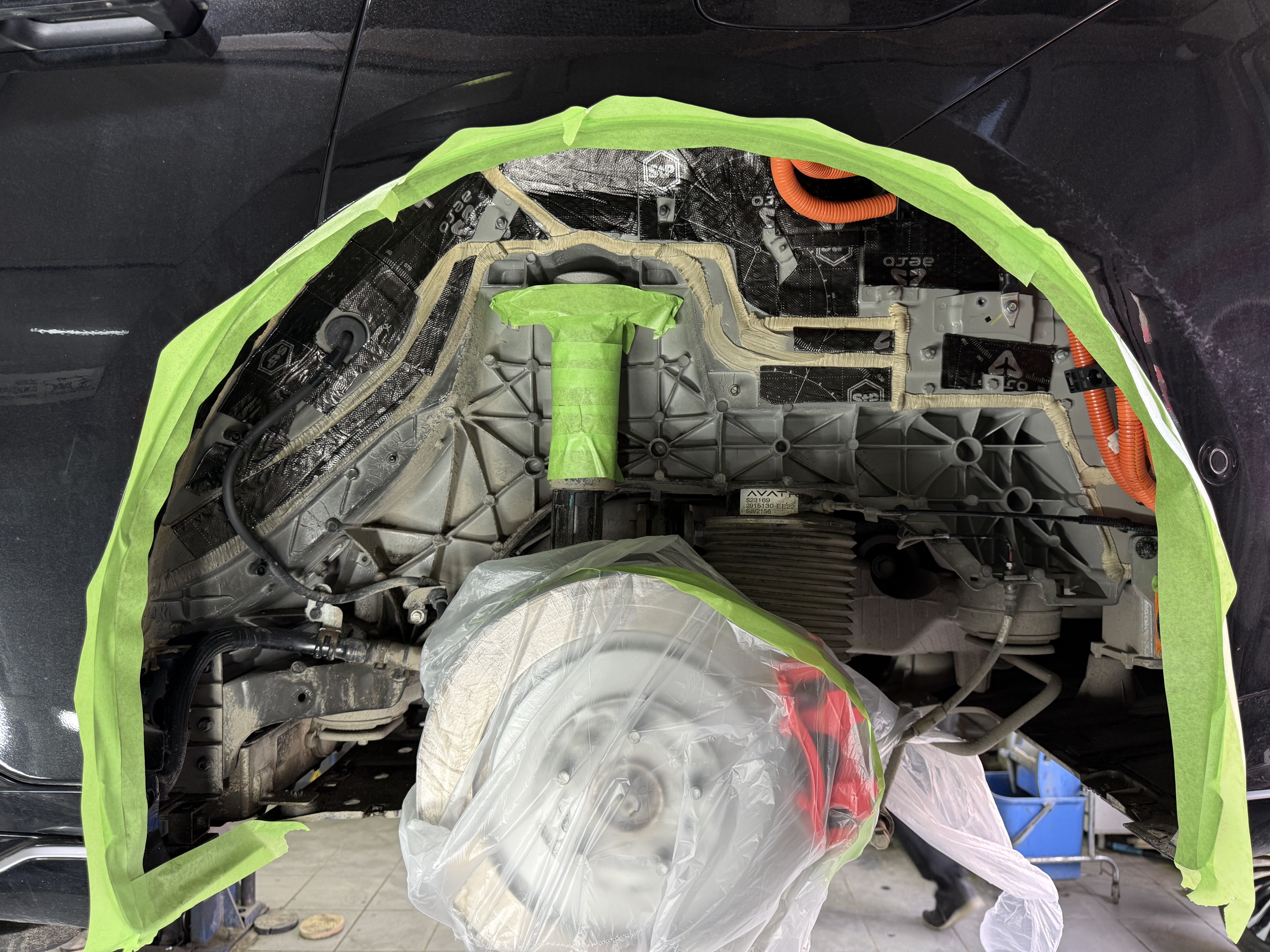 Шумоизоляция AVATR 12 2