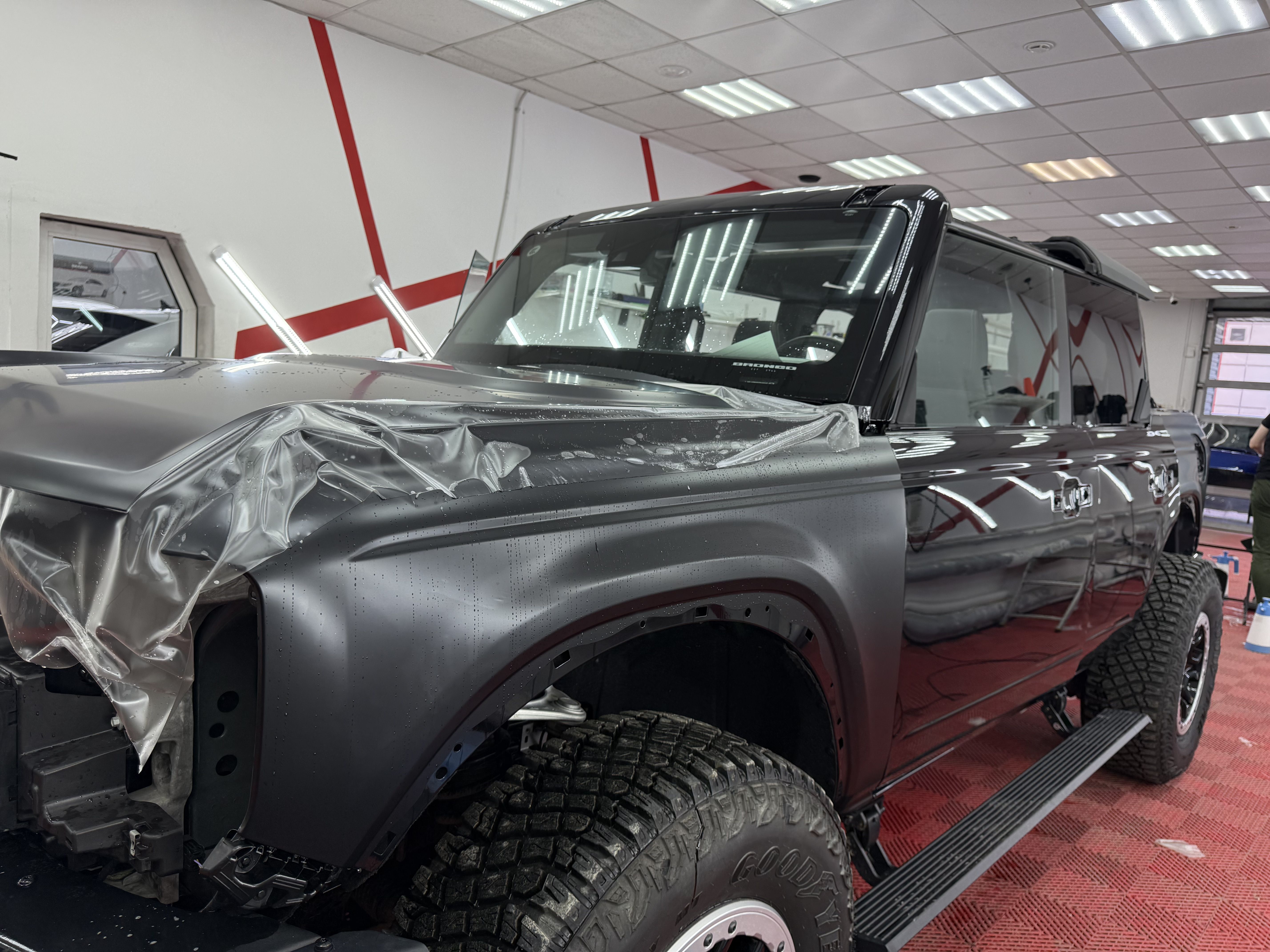 Ford Bronco оклейка 7