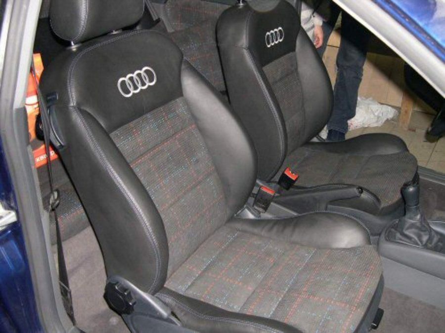 Перетяжка салона Audi A3
