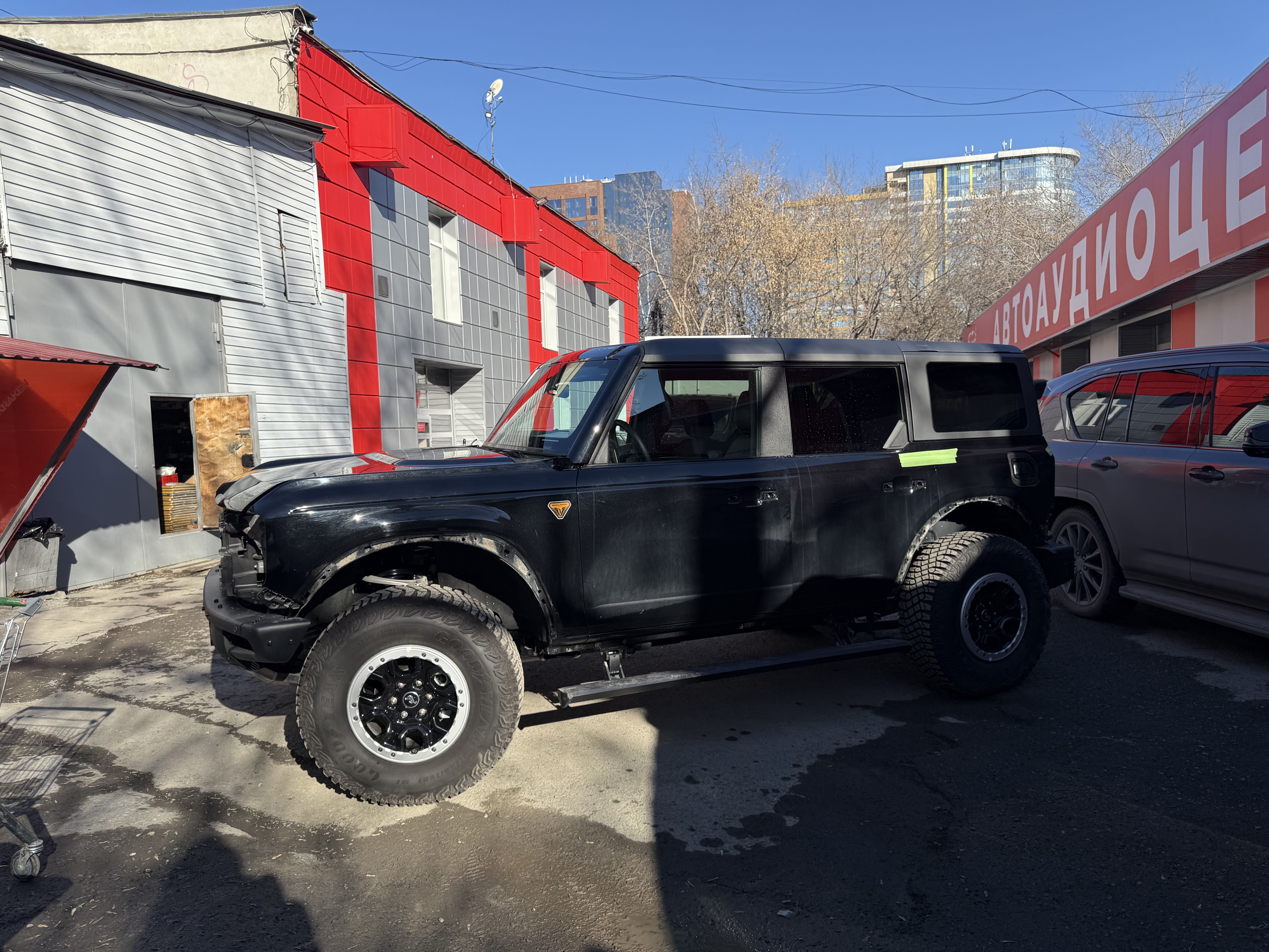 Ford Bronco оклейка 2
