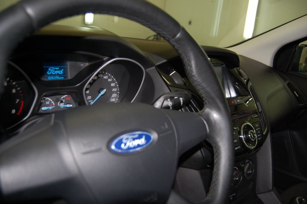 Звукоподготовка автомобиля Ford